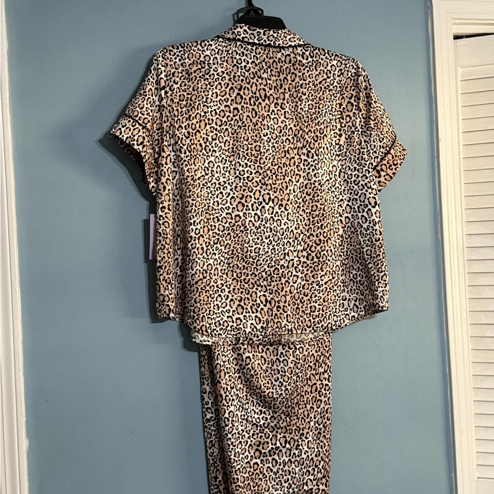 SELLING JOYSPUN PAJAMAS FOR WOMEN SIZE XL NWT SHORT SLEEVE - Picture 2 of 13
